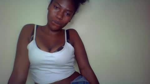 karoliee online show from 04-30-26, 08:57