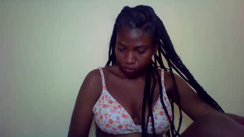 karoliee online show from 05-04-26, 06:42