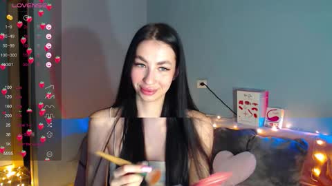 Kira online show from 11-24-25, 01:38