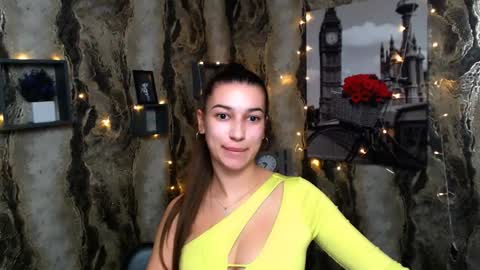 Karolina online show from 01-04-25, 10:05