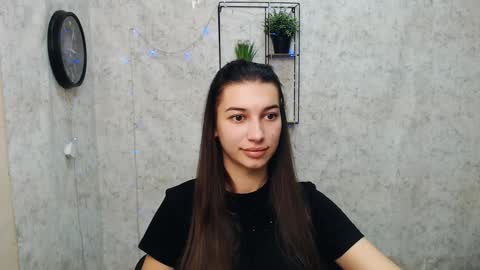 Karolina online show from 01-07-25, 10:11