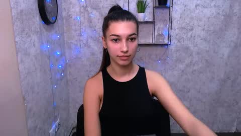 Karolina online show from 01-20-25, 10:18