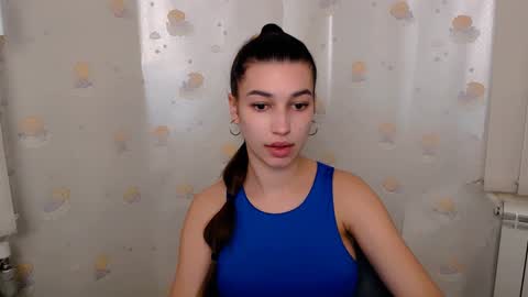 Karolina online show from 02-08-25, 10:07
