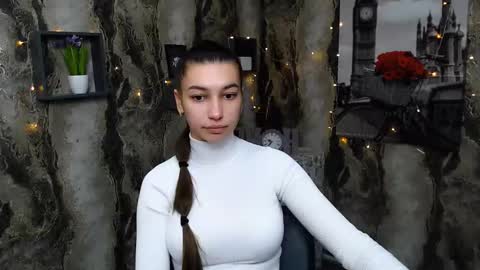 Karolina online show from 02-21-25, 06:40