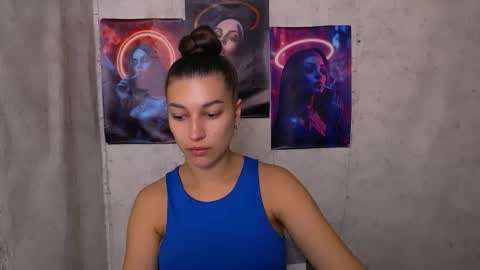 Karolina online show from 09-21-25, 05:31