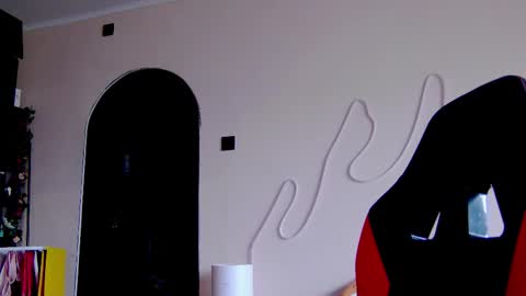 karoline121 online show from 11-19-25, 09:09