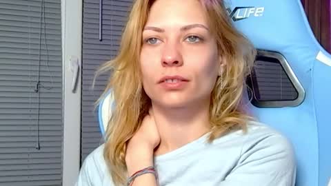 karoline121 online show from 03-09-26, 09:19