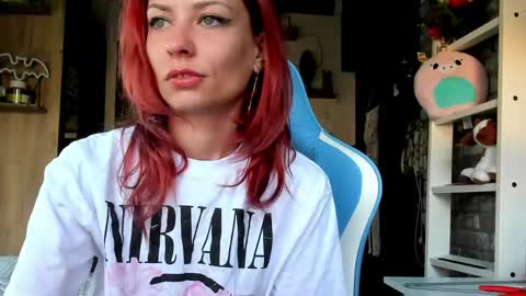 karoline121 online show from 05-15-26, 04:08