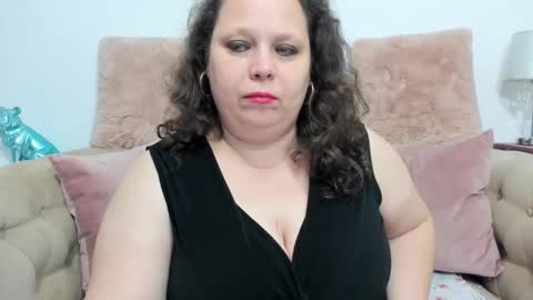 KarolineJoyy online show from 03-05-25, 08:21