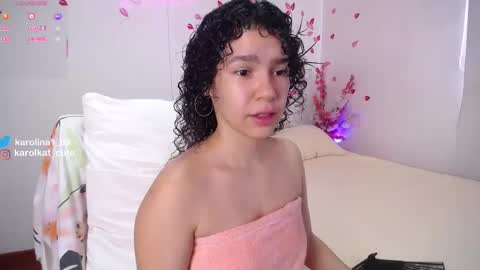 Karolina 3 online show from 09-09-25, 01:54