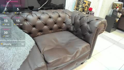 My name is  Miss Karol online show from 06-04-26, 11:27