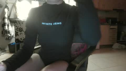 karolstar888 online show from 07-01-26, 02:57