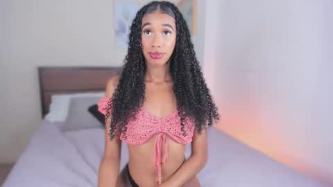 Kary Moon online show from 12-21-25, 09:22