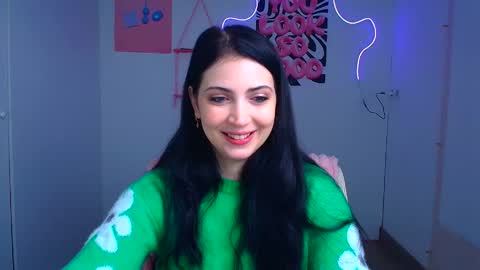 Snapshot of karyna_joy chatting on 01-18-26, 06:39 Karyna online show from 01-18-26, 06:39