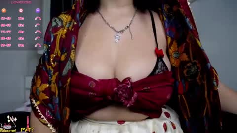 Snapshot of kashvi_ chatting on 04-28-26, 08:14 kasvhi online show from 04-28-26, 08:14