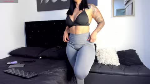 Kassandra  online show from 05-15-26, 08:49