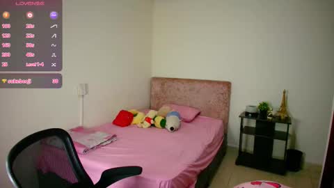 Kassandra online show from 11-08-25, 01:39