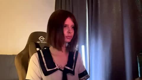 Bella online show from 07-31-26, 01:21