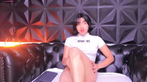 Snapshot of kassianoir_ chatting on 02-28-25, 12:20 Kasi online show from 02-28-25, 12:20
