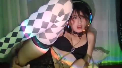kasskittenboy30 online show from 07-14-26, 03:33