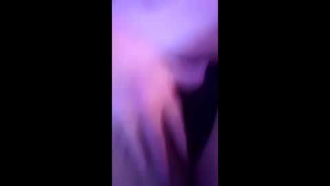 Snapshot of kassydy chatting on 12-18-25, 04:18 UsNextdoor69 online show from 12-18-25, 04:18