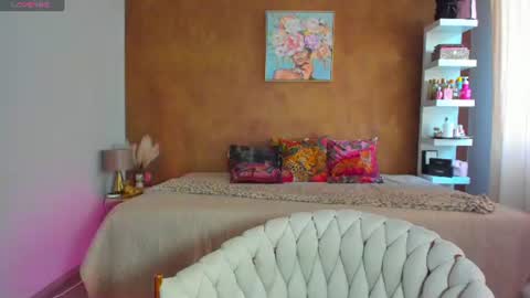 Snapshot of kassysinn chatting on 06-28-26, 01:39 KassySin online show from 06-28-26, 01:39