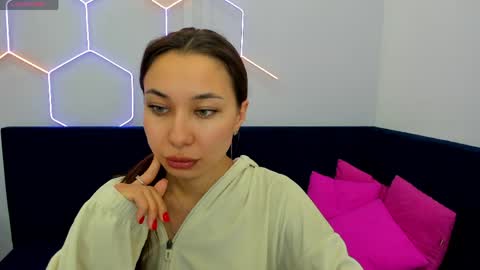 Snapshot of kat__cat chatting on 05-03-26, 08:42 kat__cat online show from 05-03-26, 08:42