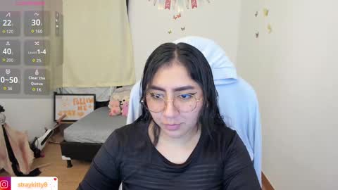 Snapshot of kat_ly_chan chatting on 09-13-25, 12:54 Kat       online show from 09-13-25, 12:54