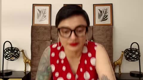 Snapshot of kat_paradisse chatting on 10-01-25, 08:15 kat paradisse online show from 10-01-25, 08:15