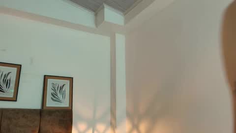 Snapshot of kat_paradisse chatting on 05-16-26, 12:04 kat paradisse online show from 05-16-26, 12:04