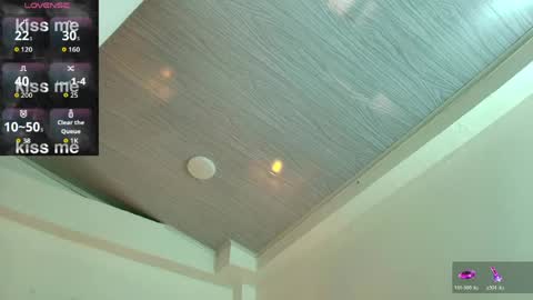 Snapshot of kat_paradisse chatting on 05-28-26, 11:51 kat paradisse online show from 05-28-26, 11:51