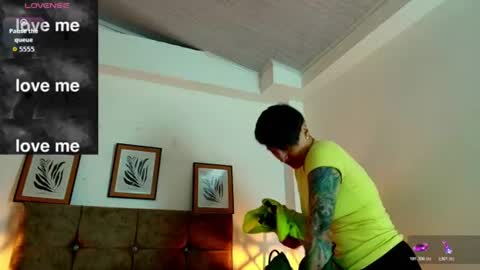 Snapshot of kat_paradisse chatting on 06-11-26, 11:41 kat paradisse online show from 06-11-26, 11:41