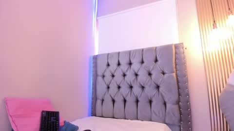 kataleya monet online show from 07-28-26, 06:20