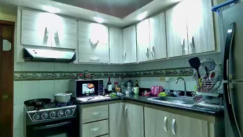 Kataleya online show from 01-17-25, 07:05