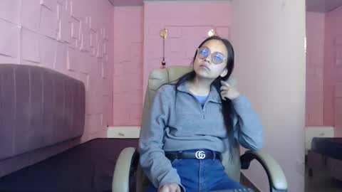 Katalina online show from 03-25-26, 03:07