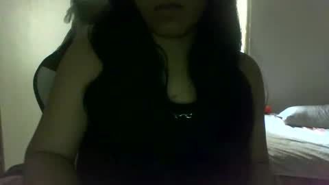 Snapshot of katalina4 chatting on 01-19-25, 06:32 lovely online show from 01-19-25, 06:32