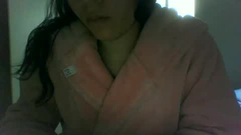 Snapshot of katalina4 chatting on 01-20-25, 06:53 lovely online show from 01-20-25, 06:53