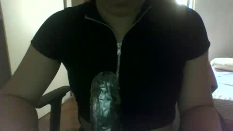 Snapshot of katalina4 chatting on 01-27-25, 08:28 lovely online show from 01-27-25, 08:28