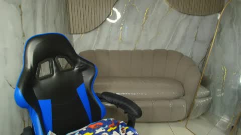 Katalina  online show from 04-06-26, 08:10