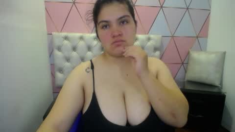 katalina santana25 online show from 06-07-26, 06:44