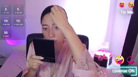 Carla Palmer online show from 02-15-25, 06:44