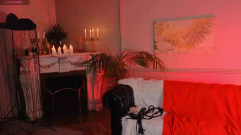 kate_avis online show from 07-12-26, 09:17