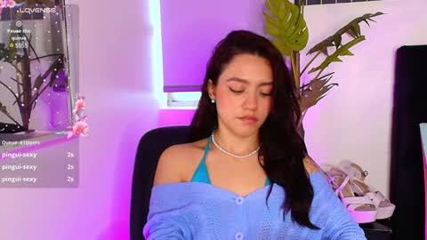 Snapshot of kate_crown chatting on 01-17-25, 02:39 Kate Crown online show from 01-17-25, 02:39