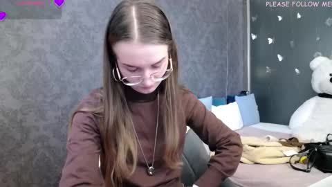 Snapshot of kate_jonson chatting on 02-23-26, 01:08 .Be kind and gentle with me and I will do my best for you. online show from 02-23-26, 01:08