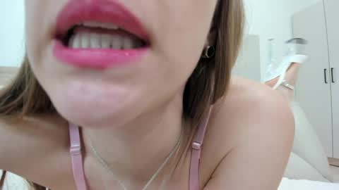 kate_redgar online show from 05-19-26, 08:04