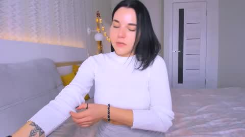 KATE online show from 02-11-25, 05:58