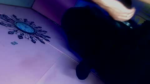 is secret for lovers online show from 02-25-25, 09:13