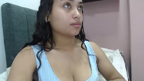 Kari online show from 02-28-25, 01:14