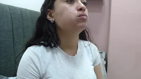 Kari online show from 09-25-25, 01:59