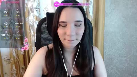 Snapshot of katecrash chatting on 02-03-26, 11:15 YourKate online show from 02-03-26, 11:15